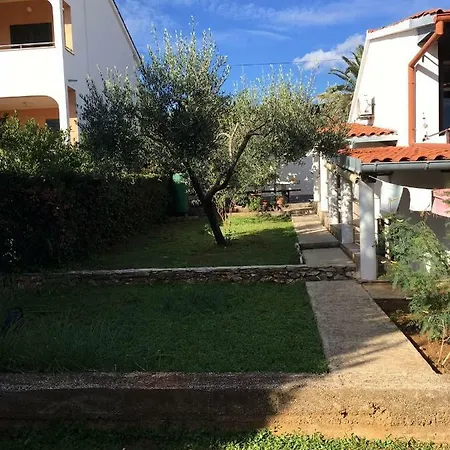 Apartment The Sunny Fig Petrcane