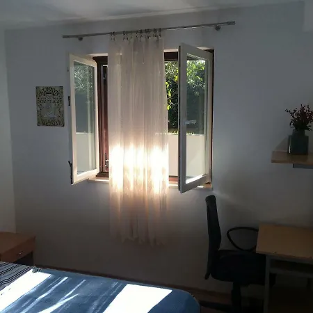 Apartment The Sunny Fig Petrcane